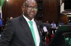 Government Announces Major Public Sector Wage Boost and Recruitment Drive